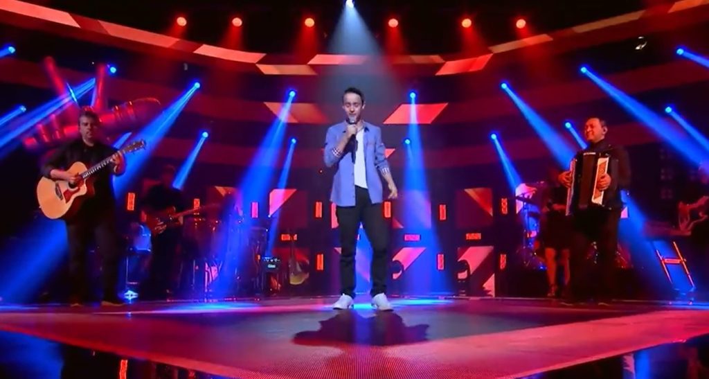 VÍDEO: Catarinense Wellinton Pedro se despede do The Voice Kids » Rádio Educadora 90.3 FM