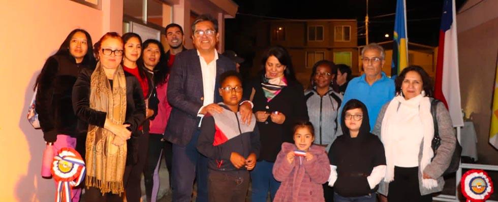 Después de 20 años la cancha roja tiene baños para los deportistas - PITV Calama Noticias (portalindigena)