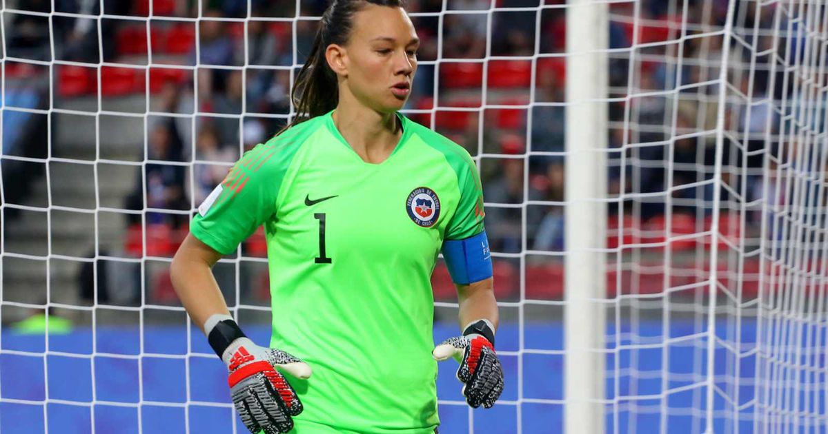 Alerta en la Roja femenina: Tiene Endler pone en duda su continuidad en por falta “falta de seriedad”