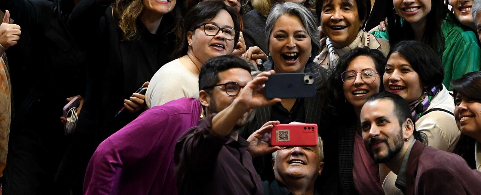 Con compromiso de Marcel incluido: ministros agradecen a RN y Evópoli tras aprobación del sueldo mínimo