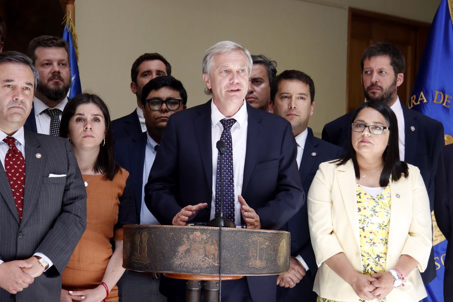 CEP: Alza de Republicanos preocupa al oficialismo y oposición