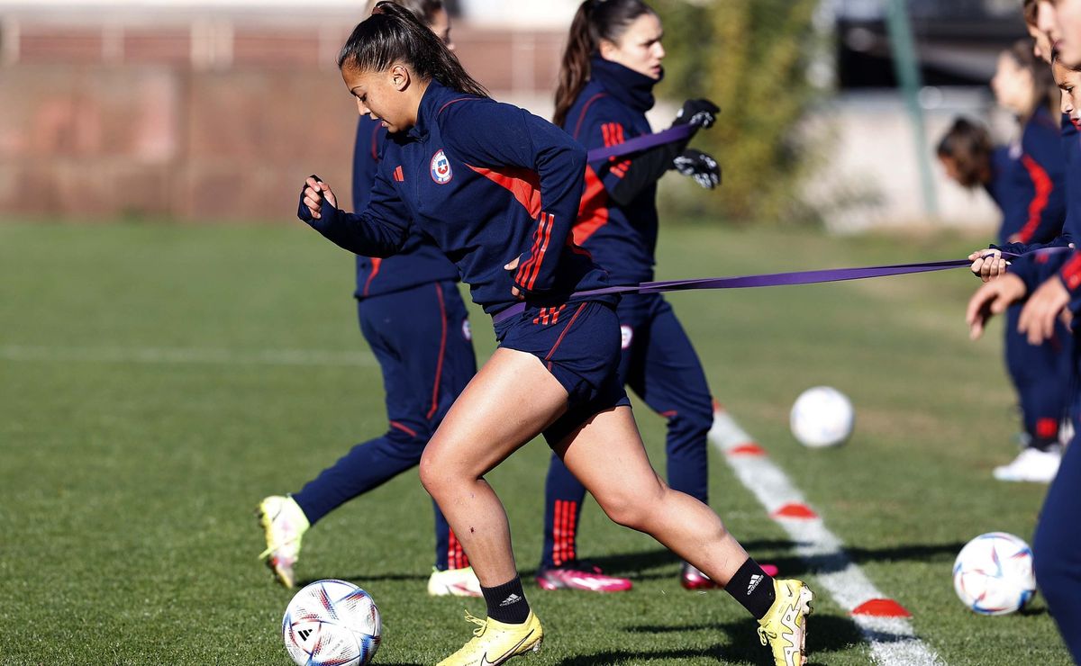 La Roja Femenina vuelve a los entrenamientos con tres caras nuevas
