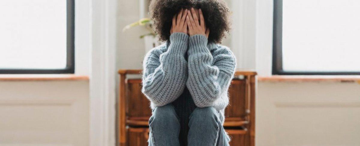 Estudio revela que dormir 8 horas ayuda a prevenir la depresión