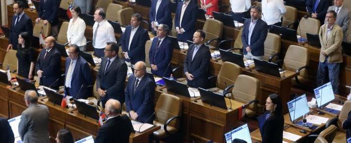 UDI pide al gobierno ofrecer disculpas a Carabineros