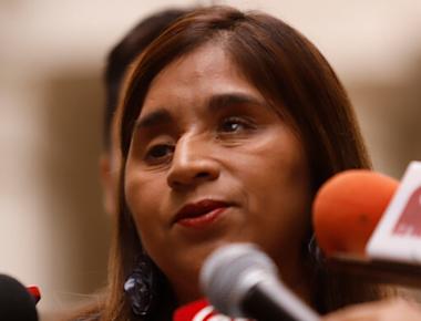 “Estamos abandonados”: Fabiola Campillai emplaza al gobierno tras muerte de víctima de trauma ocular - CHVNoticias.cl