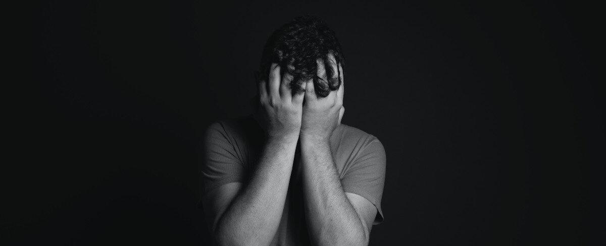 Cómo el estigma sobre la salud mental sigue cobrando víctimas