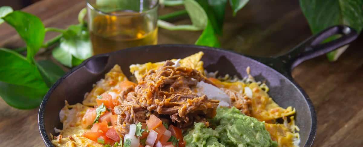 Receta de nachos con carne deshebrada - Comedera - Recetas, tips y consejos para comer mejor.