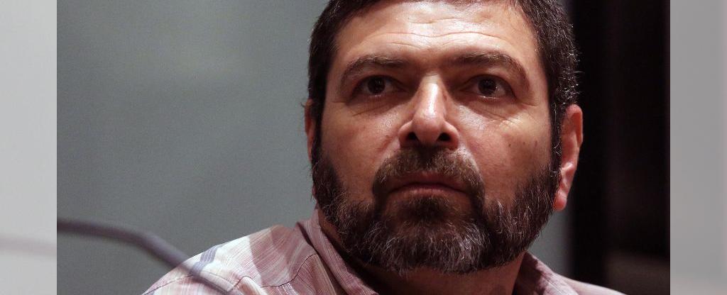 Detienen a Carlos Ruiz Encina, ideólogo del Frente Amplio por violencia intrafamiliar