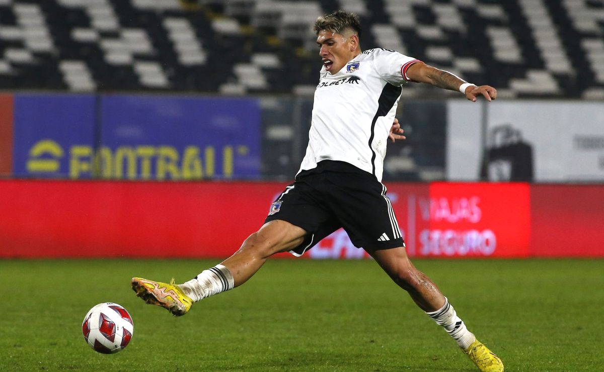 Carlos Palacios y otro más: La Roja libera jugadores lesionados