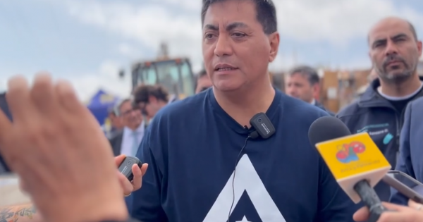 Migración descontrolada en Arica: Diputado Lee pide al Gobierno de Chile "ponerse los pantalones" [VIDEO]