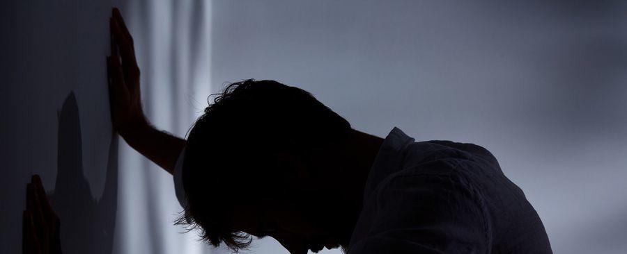 Cómo diagnosticar y tratar la depresión en adolescentes - La Tercera