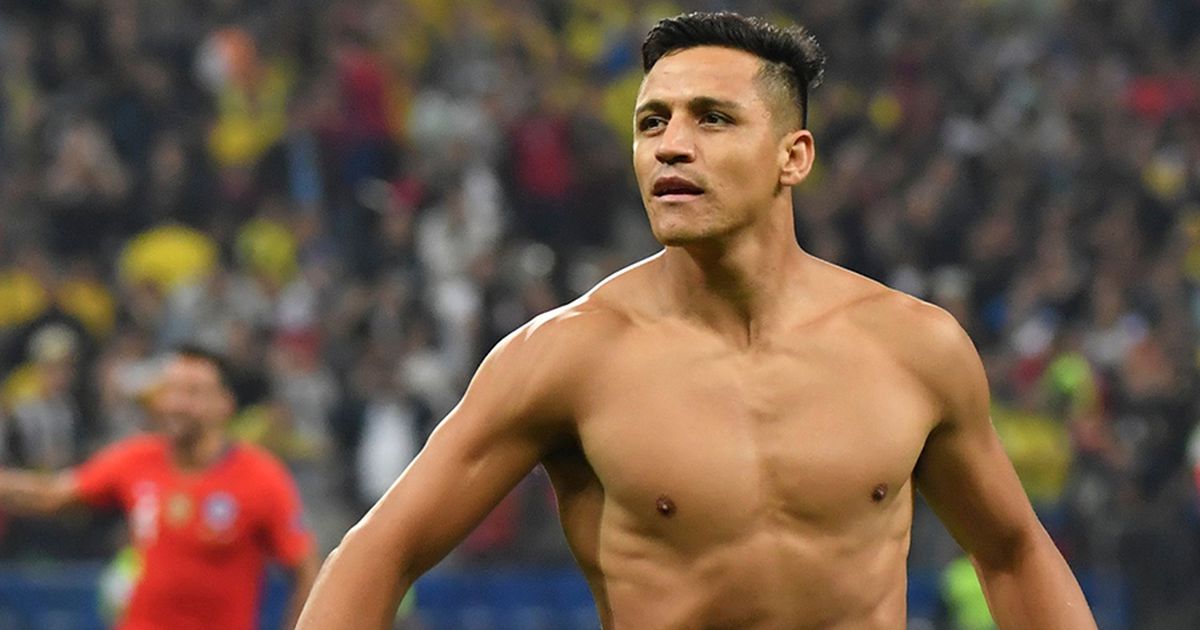 “Nunca vas a llegar a los 35 comiendo así…”: los consejos de Alexis Sánchez a figura de La Roja para corregir su alimentación