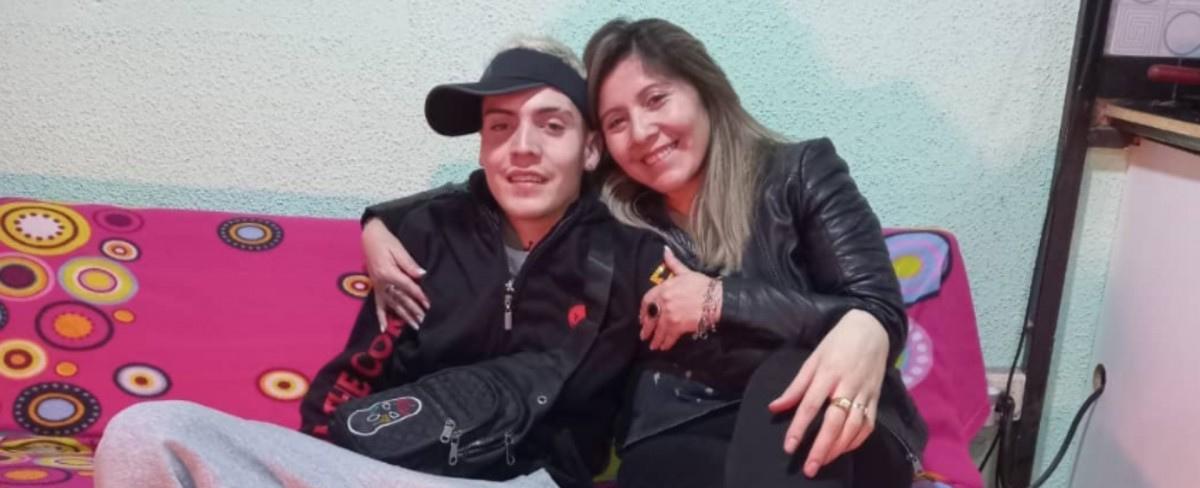 Madre de Marcianeke alza la voz ante cuestionamientos por salud mental del cantante: "No aprenden"