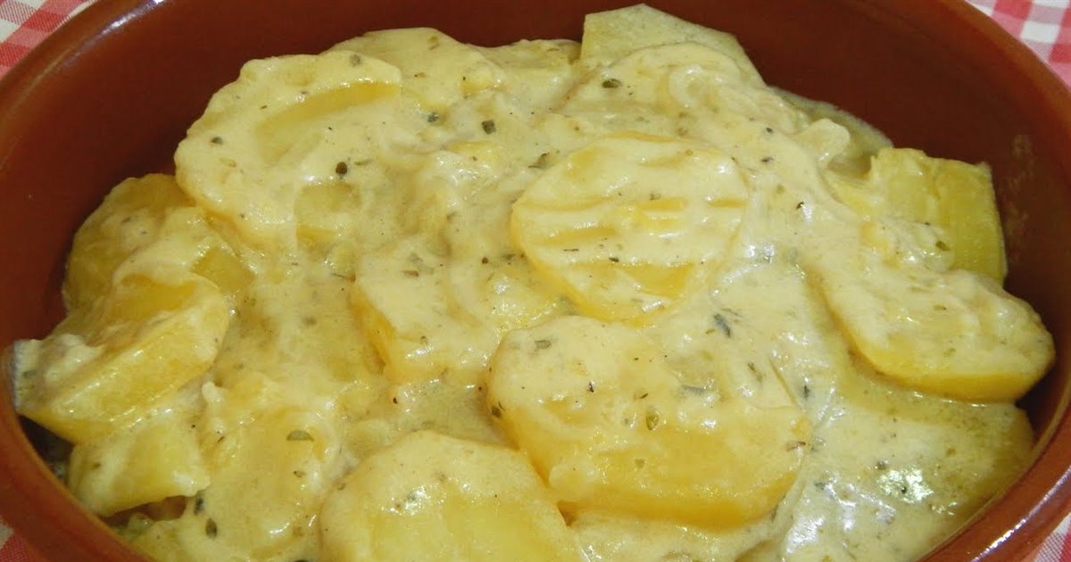 Patatas mayordomo, receta de la abuela súper cremosa (para carnes y pescados)