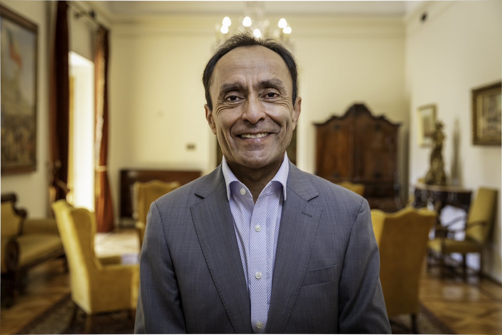 Jaime Pizarro aprobó a Luis Mena como DT de La Roja Femenina