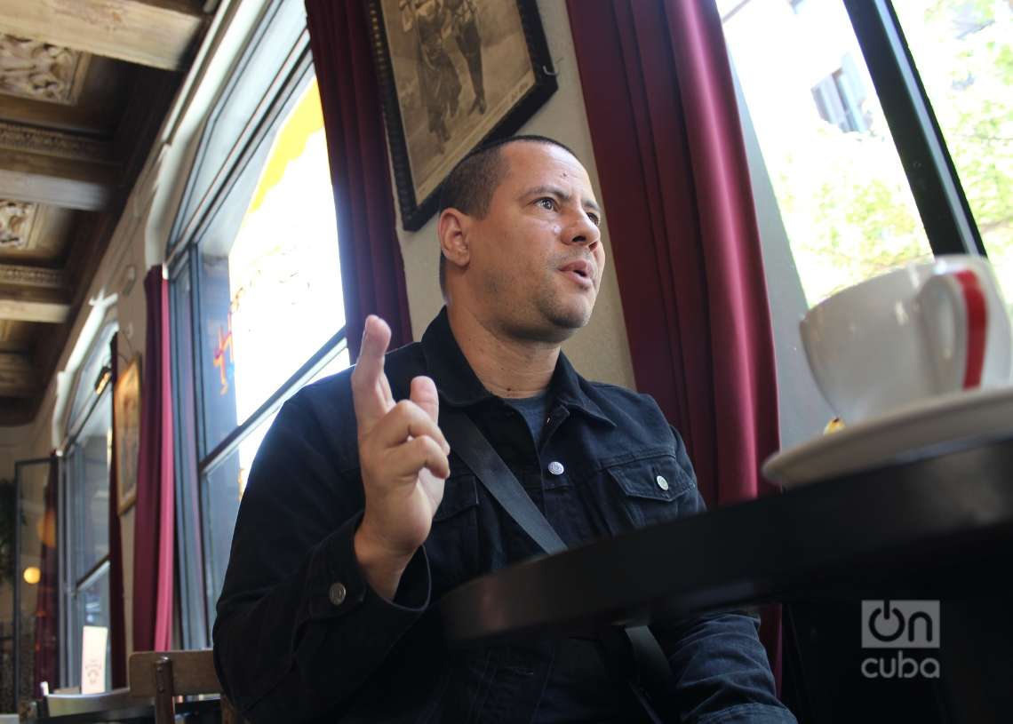 Israel Rojas: “Lo mío es el fuego y no la antorcha”