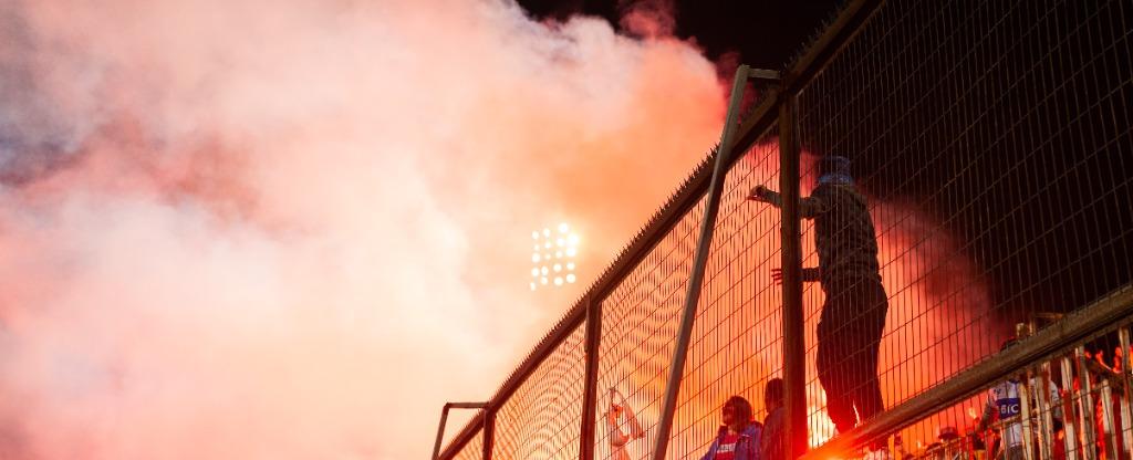'Los pasamos por el p...': Barra de la UC lanza duro mensaje contra dirigencia del club y Estadio Seguro