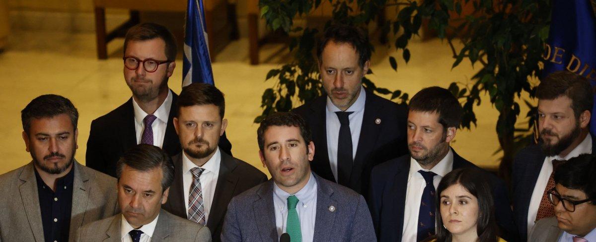 Reforma de pensiones: bancada de Republicanos no irán a mesa con el Gobierno