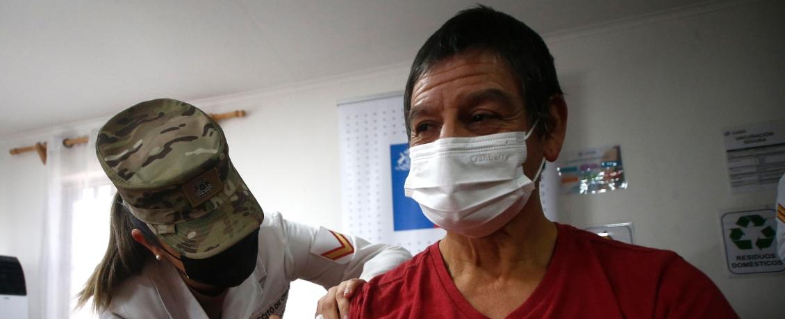 Minsal anunció alianza con el Ejército para reforzar vacunación contra la influenza