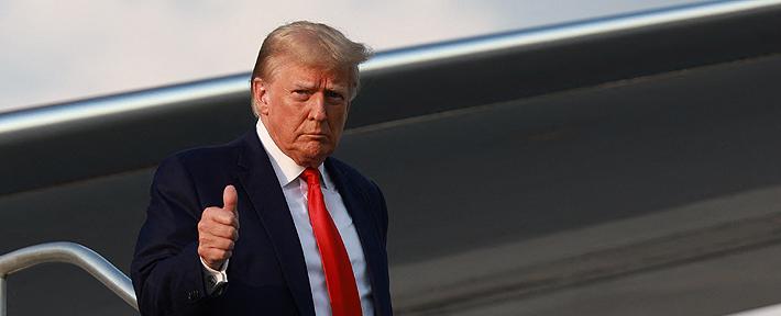 Trump se entrega en cárcel de Georgia para comparecer por intento de manipular elecciones de 2020