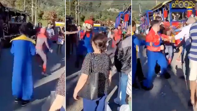 [Video] "Spider-Man", "Mario Bros" y "Black Panther" se agarraron a combos en feria de Brasil