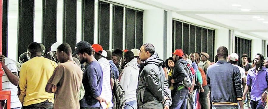 Elecciones, migración y cohesión social post pandemia - La Tercera