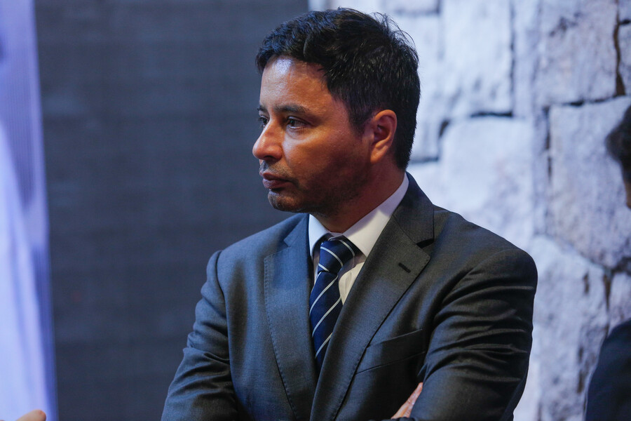 Alcalde Carter respondió a Carabineros: “Algún oficial superior se ha puesto al servicio del Gobierno de turno”