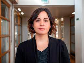 Ximena Insunza: “Una Constitución del siglo XXI debería hacerse cargo de mitigar y adaptarse a los efectos del cambio climático”