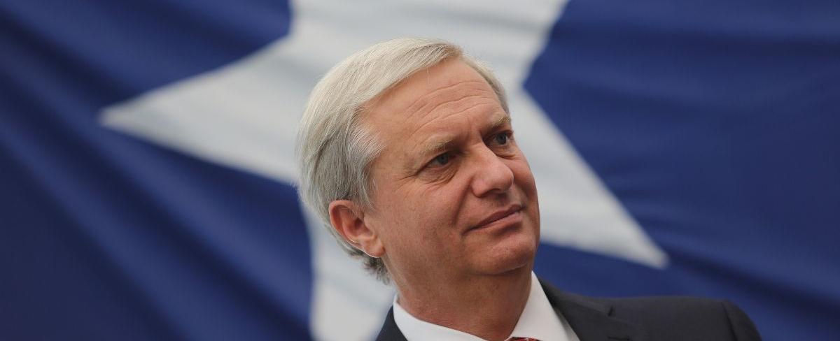 Kast llama a Republicanos a "seguir trabajando con humildad" tras alza de identificación en el país