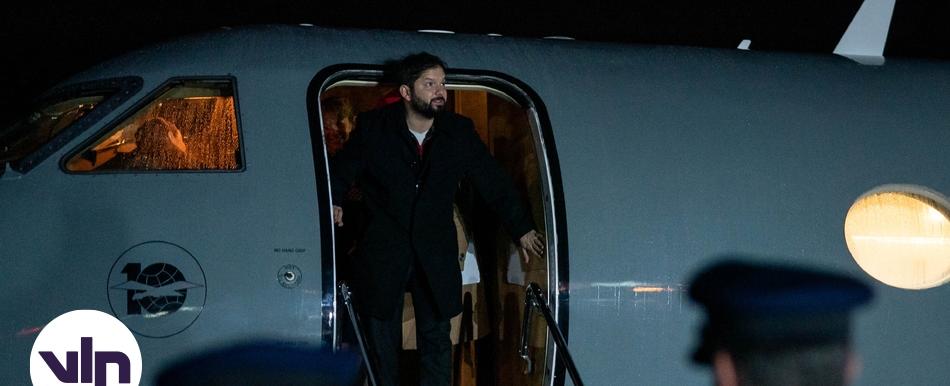 Lluvia de críticas contra Presidente Boric por viaje a la Antártica en medio de emergencia y crisis política