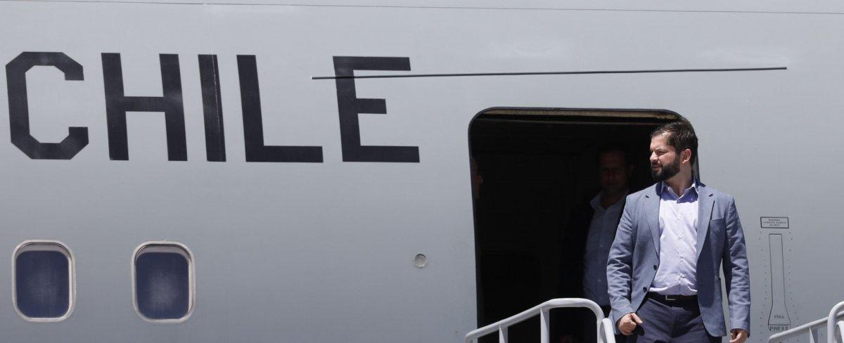 Diputados RN buscan evitar que Presidentes viajen cuando haya "crisis interna grave"