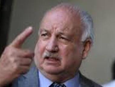 Luego de varias complicaciones de salud, presidente del partido Comunista Guillermo Teillier se sometió a una operación en hospital de la U de Chile. Se encuentra en recuperación