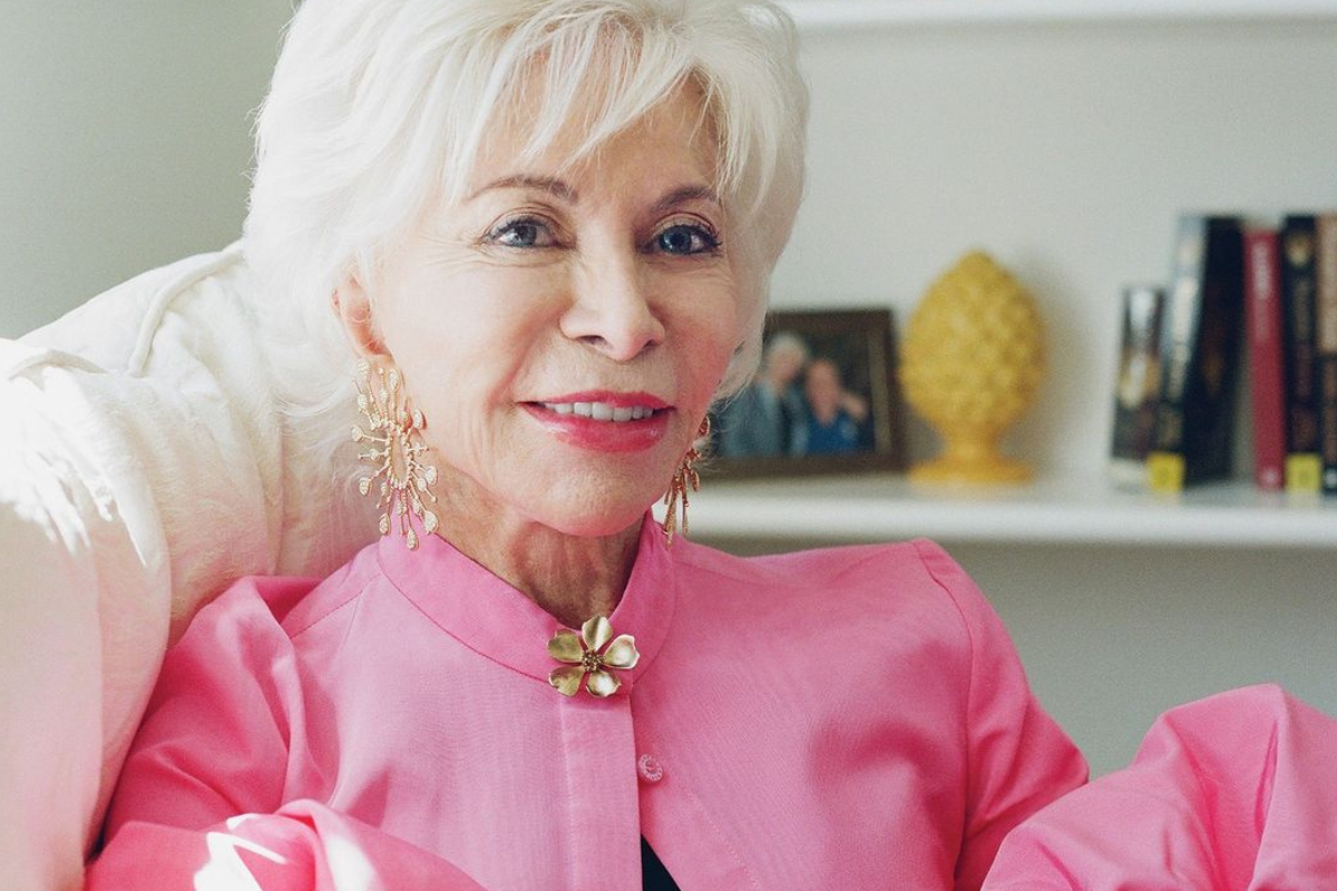 Isabel Allende en portada de revista Vogue por lanzamiento de novela sobre migración forzada: “Uno no se adapta” - CHVNoticias.cl