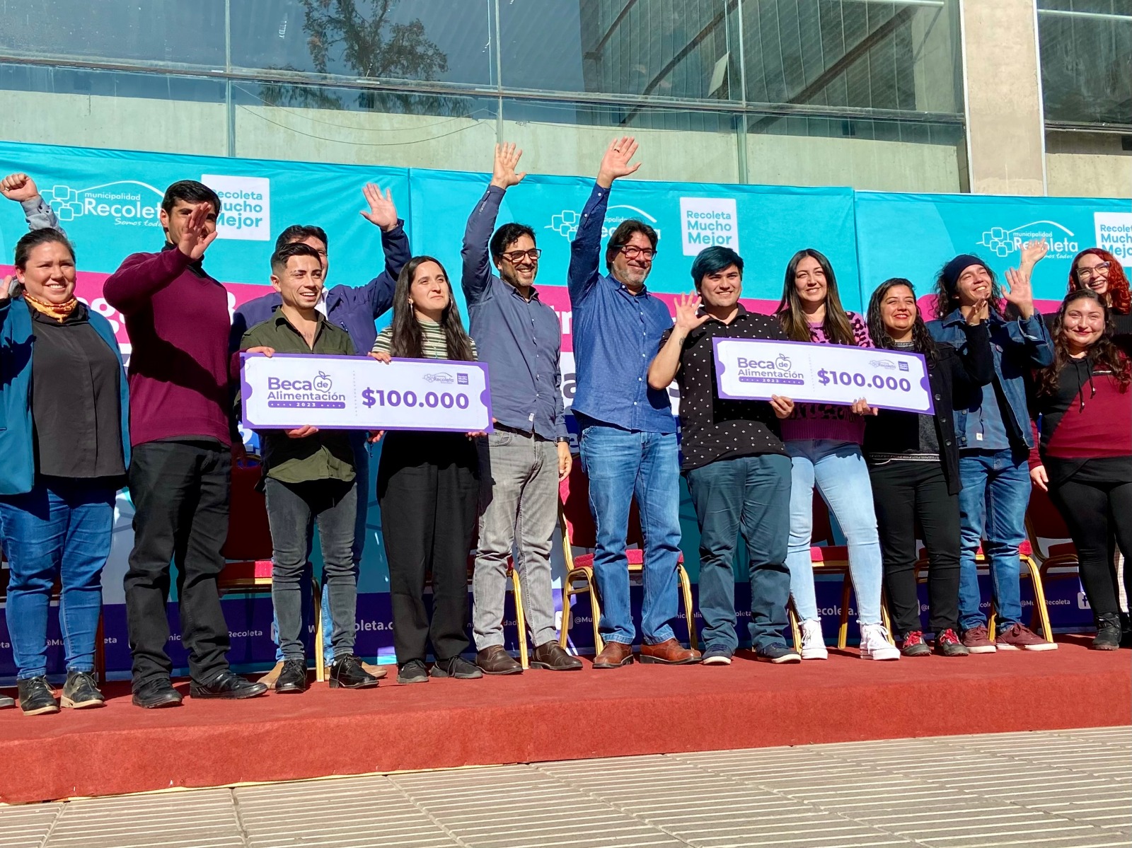 Recoleta anuncia beca de alimentación: Estudiantes de educación superior recibirán 100 mil pesos