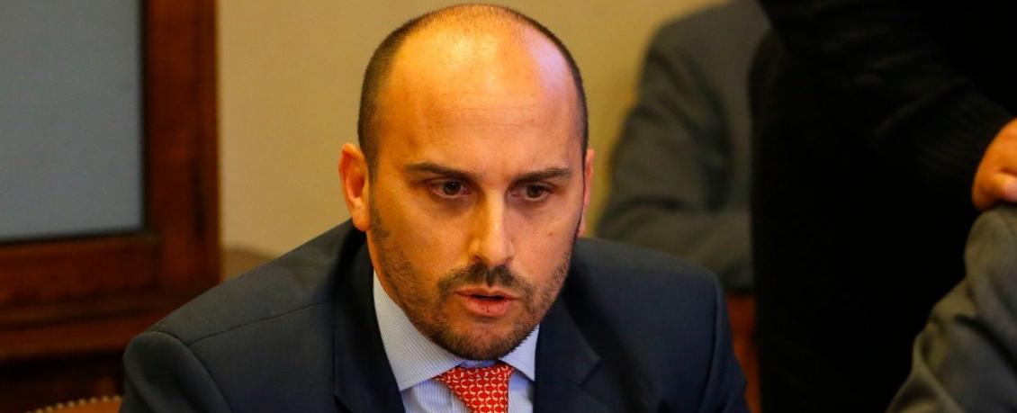 Diputados RN oficiaron a Contraloría por posible conflicto de interés tras renuncia de Gutiérrez