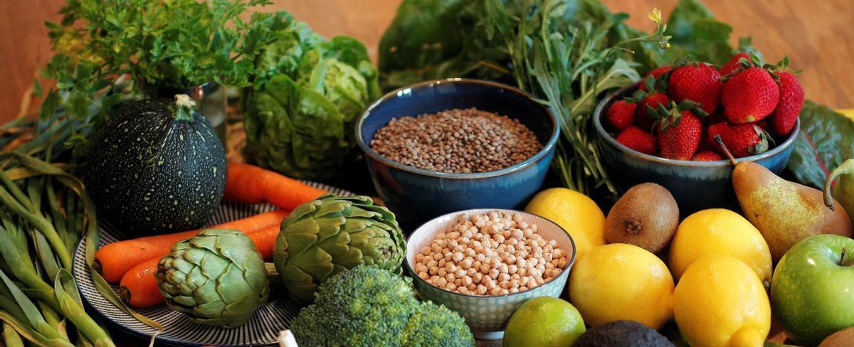 Diez dietas, a examen: la mediterránea es de las mejores y la keto, la peor