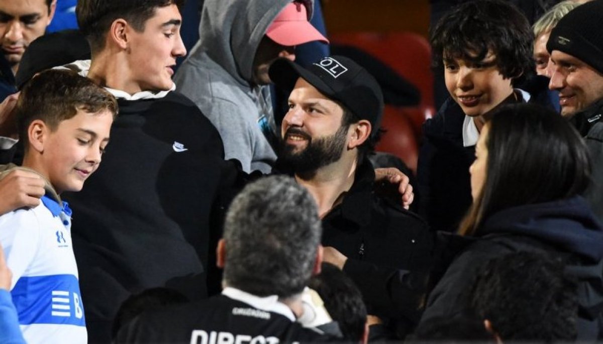 Boric y Carabineros desmienten despliegue especial por asistencia del Presidente al estadio