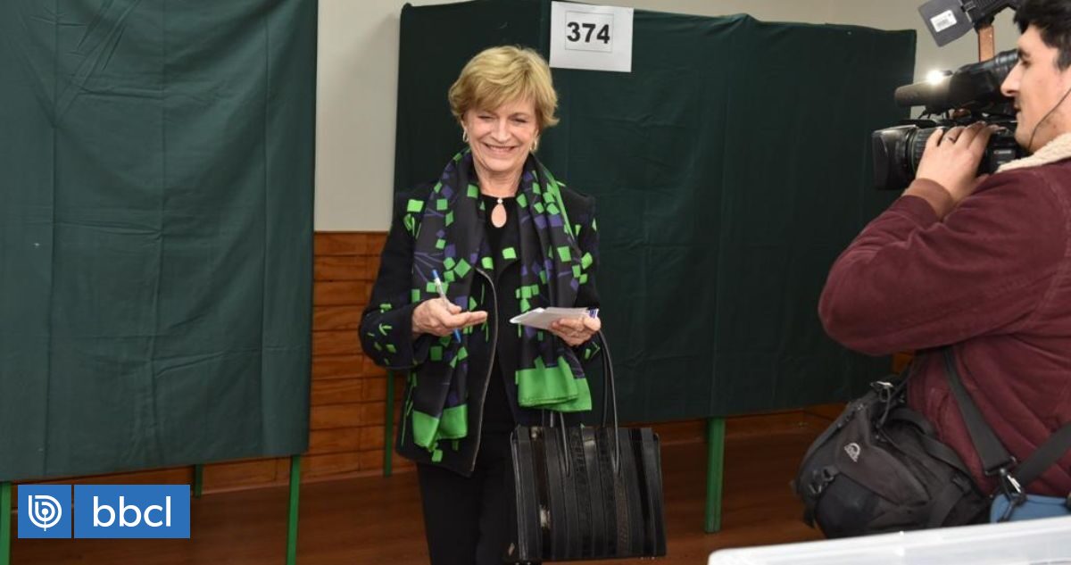 Research Chile: Matthei sigue siendo mejor opción presidencial de derecha en eventual segunda vuelta