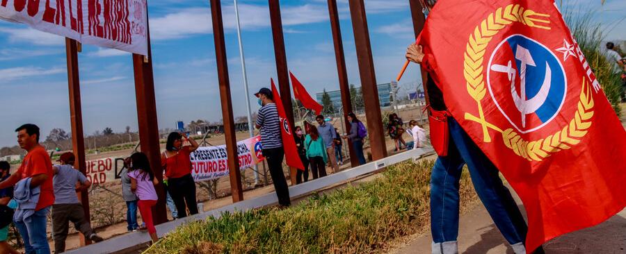 Partido Comunista es el partido político con más afiliados en Chile, seguido por el PDG y el PS