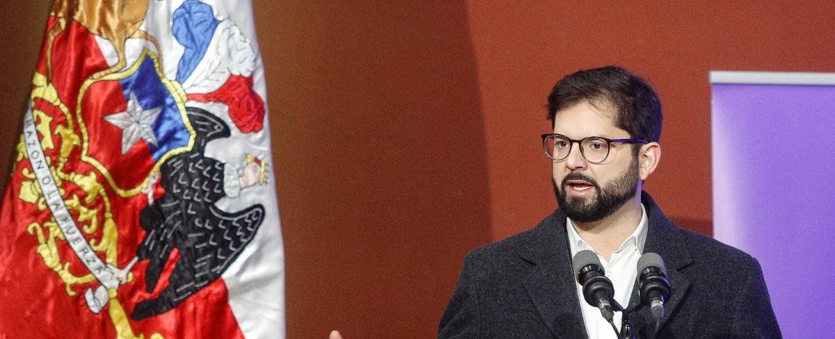 Pulso Ciudadano: aprobación de Boric baja y Matthei lidera preferencias presidenciales