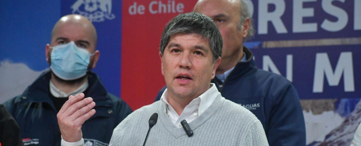 monsalve baja perfil a ausencia de boric en sistema frontal