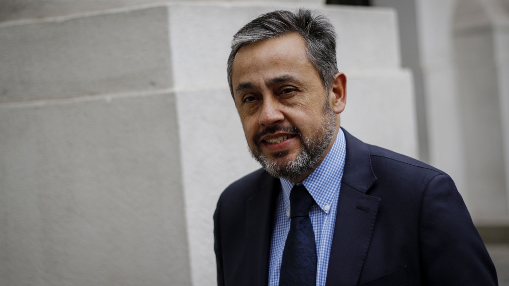 Diputado Durán (RN) pide 'defender la vida' en el borrador constitucional y llama a Kast a actuar en 'consecuencia de sus valores'