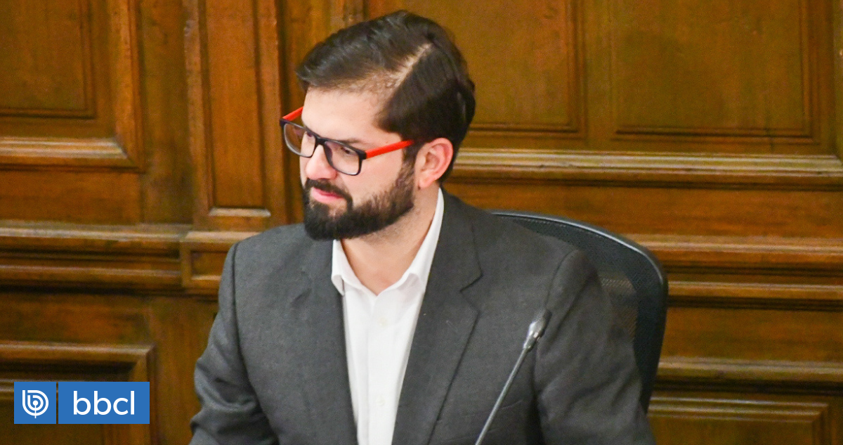 Presidente Gabriel Boric sugiere idea que Frente Amplio se transforme en un solo partido