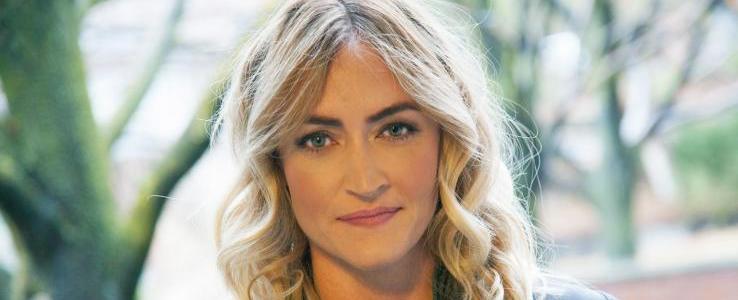 ‘Reina de las mamás blogueras’ se suicida a sus 48 años: Luchaba contra el alcoholismo y la depresión