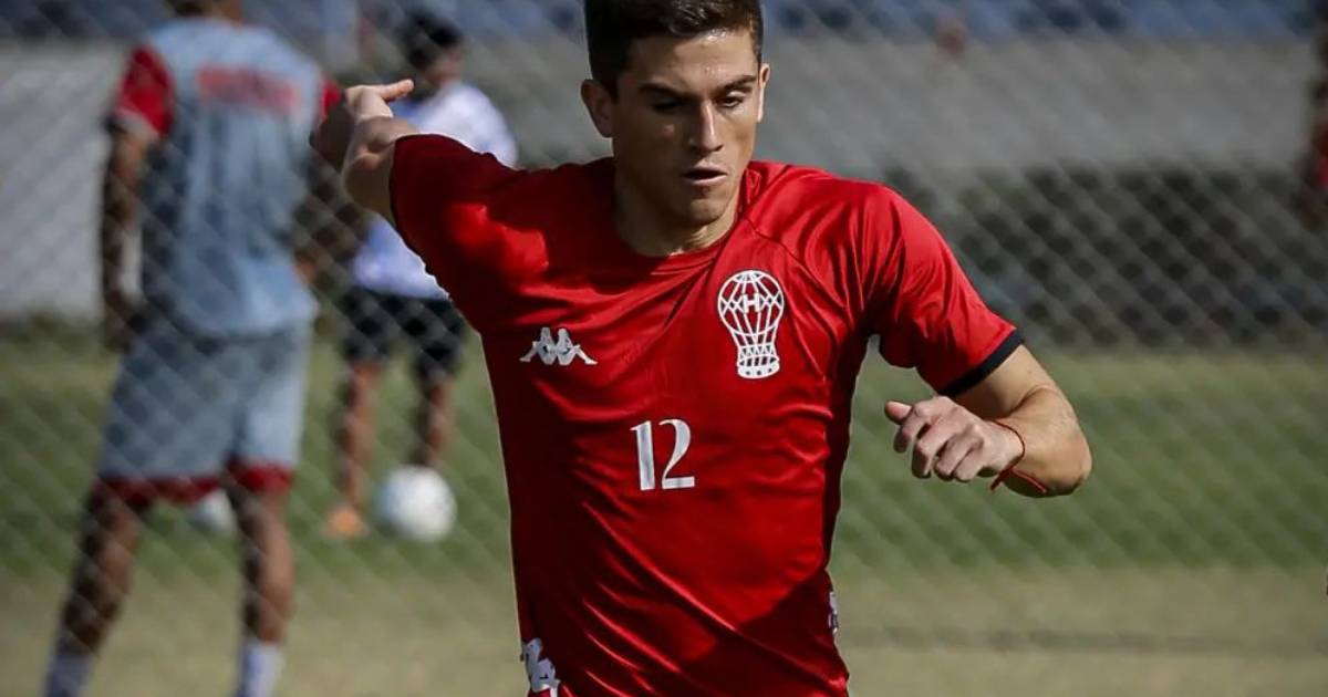 Guillermo Soto está a un paso de llegar a Rusia tras quedarse sin espacio en Huracán