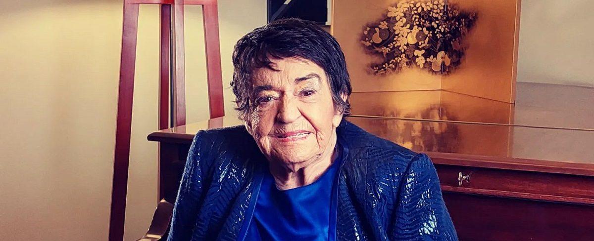 Actualizan estado de salud de cantante Cecilia tras hospitalización