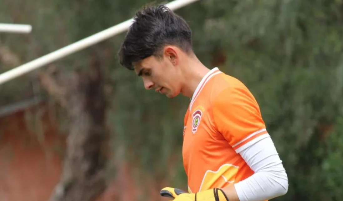 De la B a La Roja: portero de Cobreloa sería el reemplazo de Claudio Bravo en amistoso contra Cuba