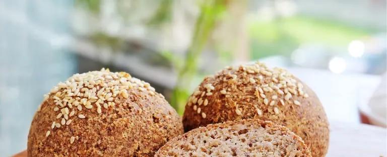 Receta de pan keto de harina de almendras