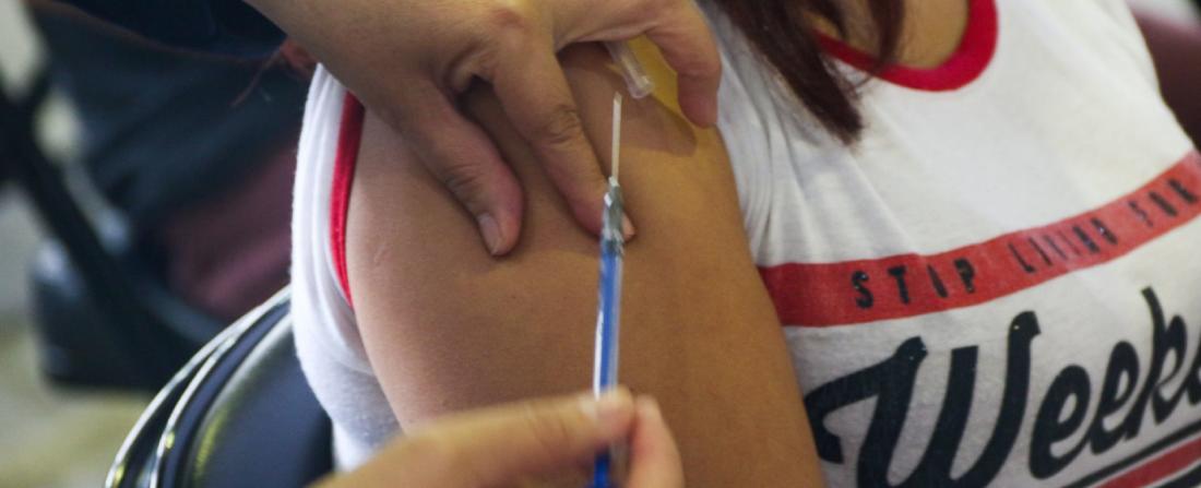 López-Gatell anuncia vacunación contra COVID e influenza; ¿a quiénes les toca dosis?