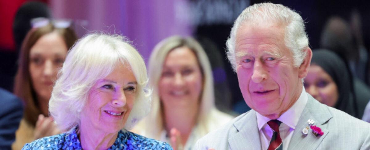La erótica y controversial llamada entre Carlos III y la reina Camilla que casi les costó la corona